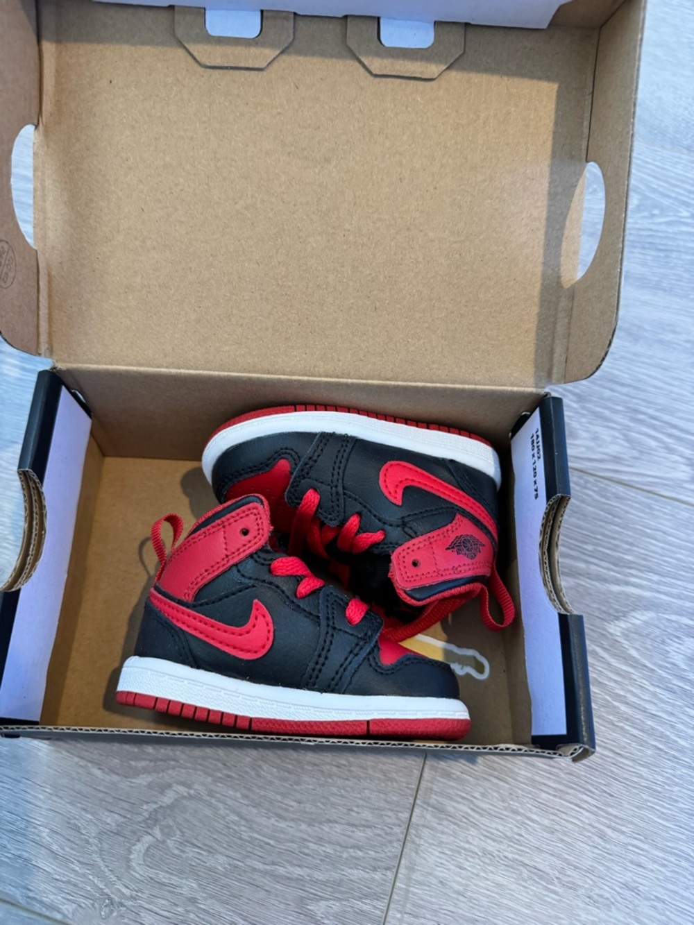 Jordan 1 Mid “Alternate Bred” Toddler 3C | black/red/white| Brand New in Box